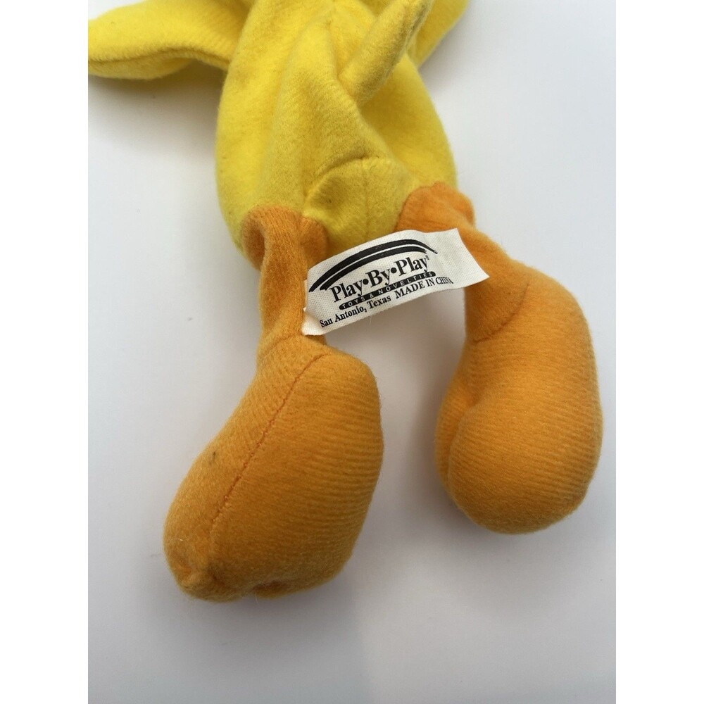 Looney  Tunes Tweety Bird Plush 1996 Warner Brothers Play by Play - Picture 4 of 6